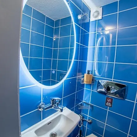 Sani Lili 4 * Száni-part