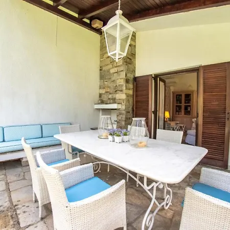 Villa Sani Lili 4
