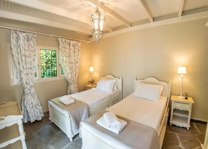 Villa Sani Lili 4 *